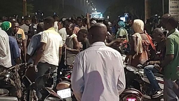 Demostrations in Burkina Faso in support for Traore - Sputnik Africa