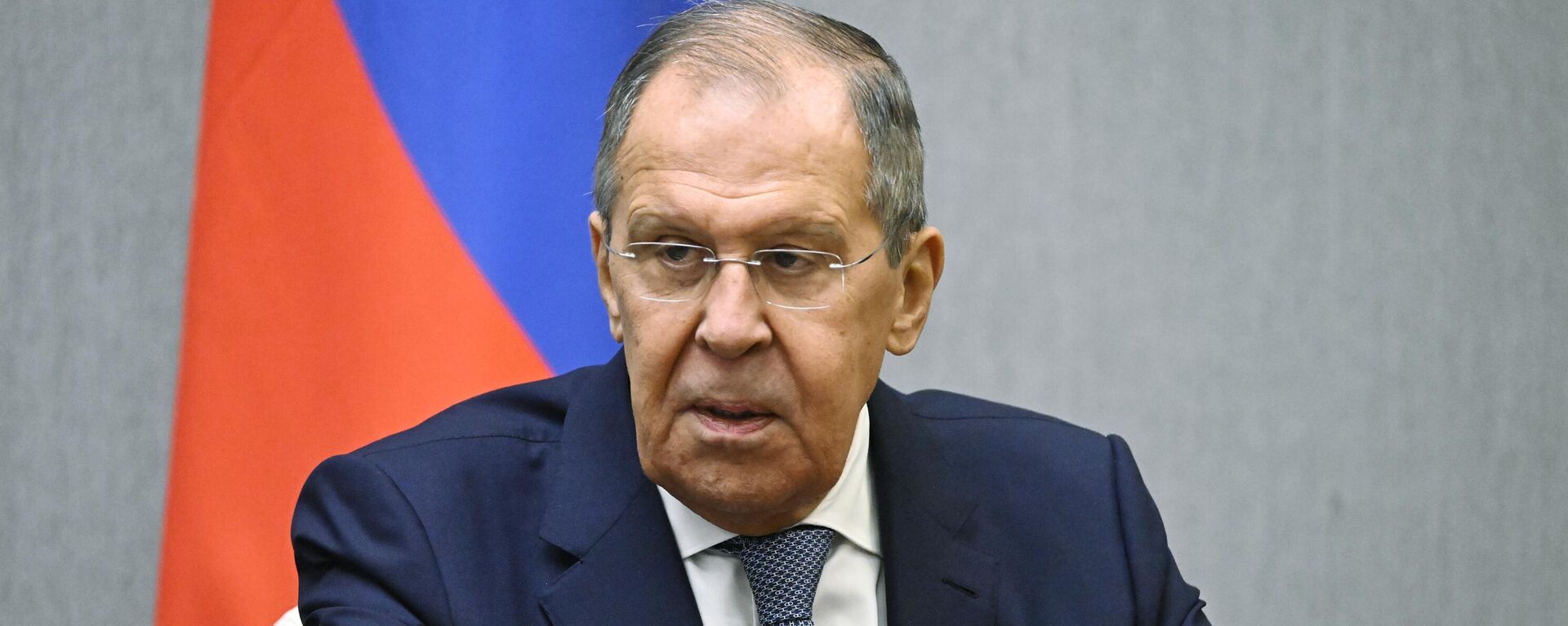 Russian Foreign Minister Sergei Lavrov during the signing of the plan of consultations between the Russian and Abkhaz Foreign Ministries during a meeting with Abkhaz President Aslan Bzhania at the Grand Karat Hotel in Sochi on October 3, 2023. - Sputnik Africa, 1920, 09.10.2023