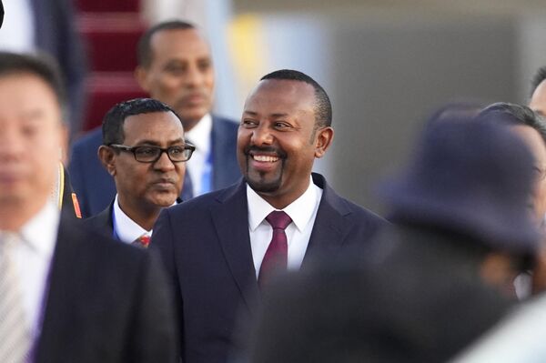 Ethiopian Prime Minister Abiy Ahmed arrives at Beijing Capital International Airport to attend the forum on October 16, 2023 - Sputnik Africa