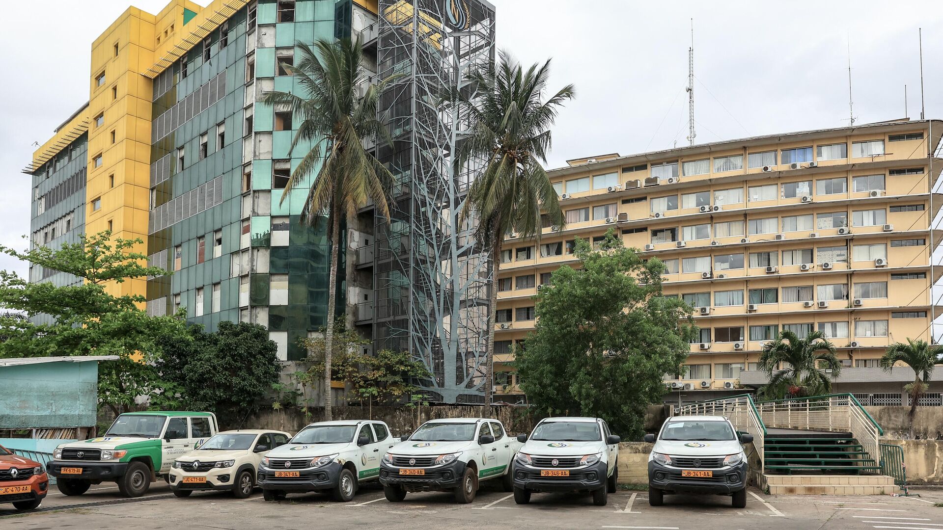 Vue générale des bâtiments de la Caisse nationale de sécurité sociale (CNSS) à Libreville le 12 septembre 2023.   - Sputnik Afrique, 1920, 14.11.2023