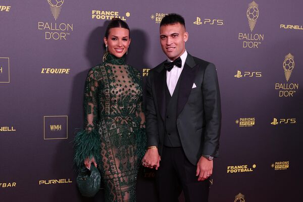 Inter Milan&#x27;s Argentine forward Lautaro Martinez (R) and partner Agustina Gandolfo pose prior to the 2023 Ballon d&#x27;Or France Football award ceremony at the Theatre du Chatelet in Paris on October 30, 2023.  - Sputnik Africa