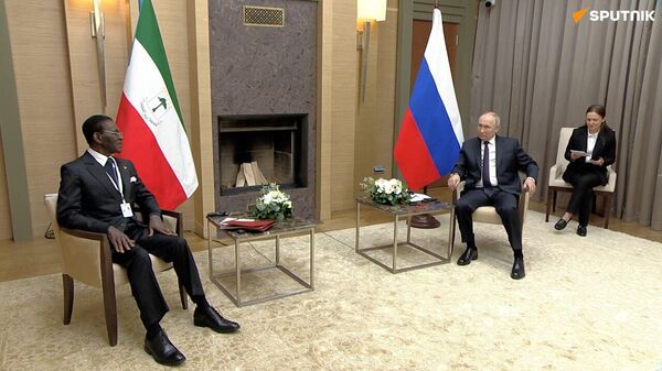  réunion de Vladimir Poutine avec Teodoro Obiang Nguema Mbasogo à Moscou ce jeudi 2 novembre - Sputnik Afrique