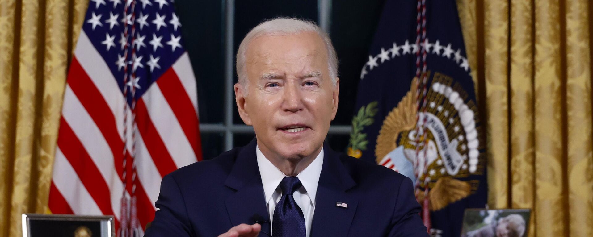 President Joe Biden speaks from the Oval Office of the White House Thursday, Oct. 19, 2023, in Washington, about the war in Israel and Ukraine. - Sputnik Africa, 1920, 03.11.2023