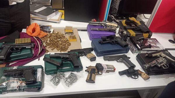 Confiscated items at the Jomo Kenyatta International Airport in Kenya - Sputnik Africa