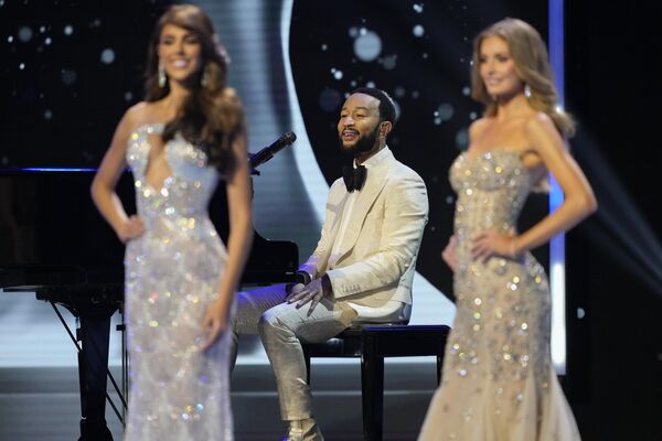 Musician John Legend performs during the 72nd Miss Universe Beauty Pageant in San Salvador, El Salvador, Saturday, Nov. 18, 2023. - Sputnik Africa