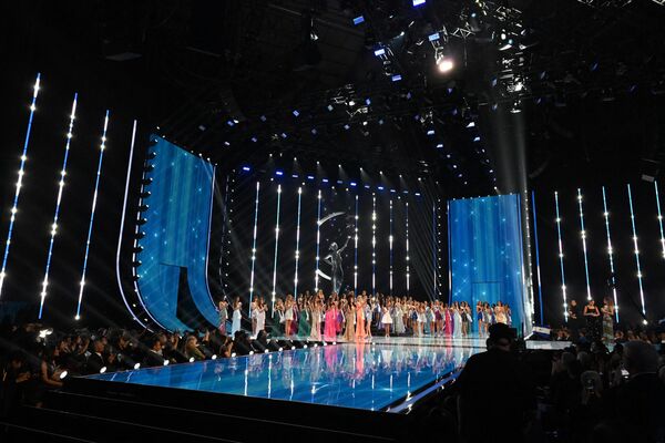 Contestants stand on stage during the 72th edition of the Miss Universe pageant, in San Salvador on November 18, 2023. - Sputnik Africa