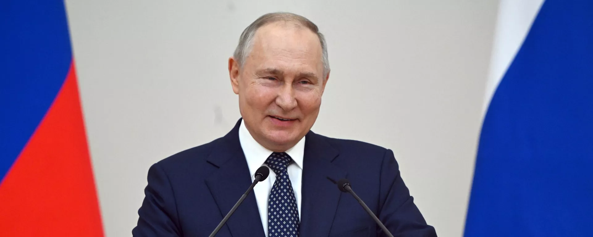 November 15, 2023. Russian President Vladimir Putin at the ceremony of presenting state awards to representatives of the electoral commissions of the Russian Federation, on the occasion of the 30th anniversary of the Russian electoral system. - Sputnik Africa, 1920, 14.12.2023