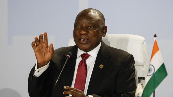 South African President Cyril Ramaphosa gestures during the 2023 BRICS Summit at the Sandton Convention Centre in Johannesburg on August 24, 2023. - Sputnik Africa