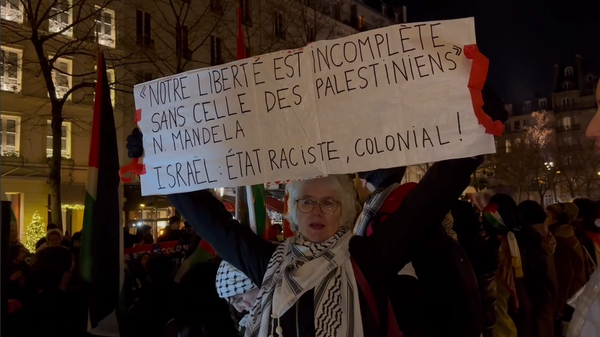 Réunis en France pour soutenir la Palestine, ils citent Nelson Mandela