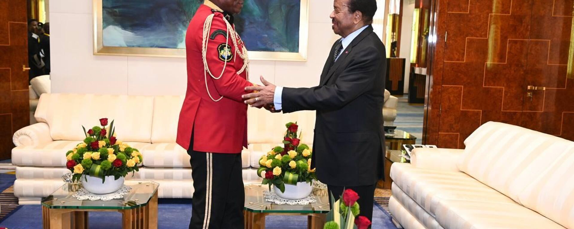 Cameroon's President, Paul Biya met with the head of Gabon's transitional government Brice Oligui Nguema to discuss bilateral cooperation between the two countries, December 6, 2023 - Sputnik Africa, 1920, 07.12.2023