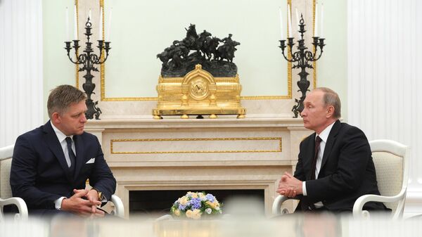 August 25, 2016. Russian President Vladimir Putin (right) and Slovak Prime Minister Robert Fico during a meeting in the Kremlin. - Sputnik Africa