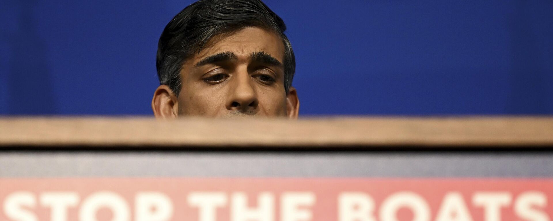 Britain's Prime Minister Rishi Sunak holds a press conference, following the Supreme Court's Rwanda policy judgement - Sputnik Africa, 1920, 29.03.2024