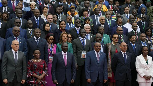 Des chefs d'État africains lors du Sommet africain sur le climat à Nairobi.
 - Sputnik Afrique
