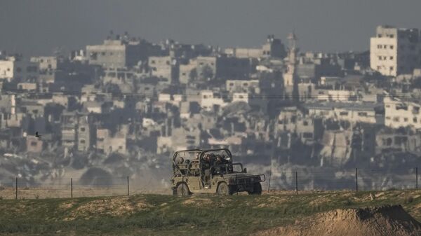Les soldats israéliens le long de la frontière entre Israël et Gaza, dans le sud d'Israël. - Sputnik Afrique