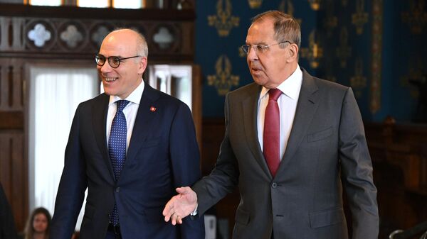 Russian Foreign Minister Sergey Lavrov and Tunisian Foreign Minister Nabil Ammar, left, arrive for a meeting, in Moscow, Russia, on Tuesday, September 26, 2023. - Sputnik Afrique