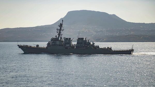 The guided-missile destroyer USS Carney in Souda Bay, Greece. - Sputnik Africa