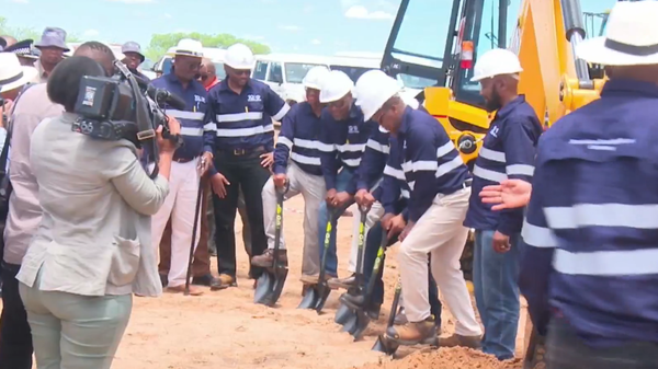 Groundbreaking ceremony for the construction of a large storage facility in Botswana. - Sputnik Africa