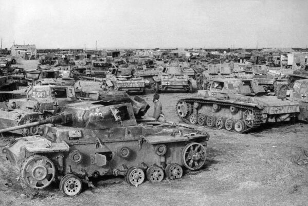 Photo showing tanks left by German army after they lost the Battle of Stalingrad. The Battle was fought during the winter of 1942 to 1943, and won by the Red Army over German invaders. - Sputnik Africa