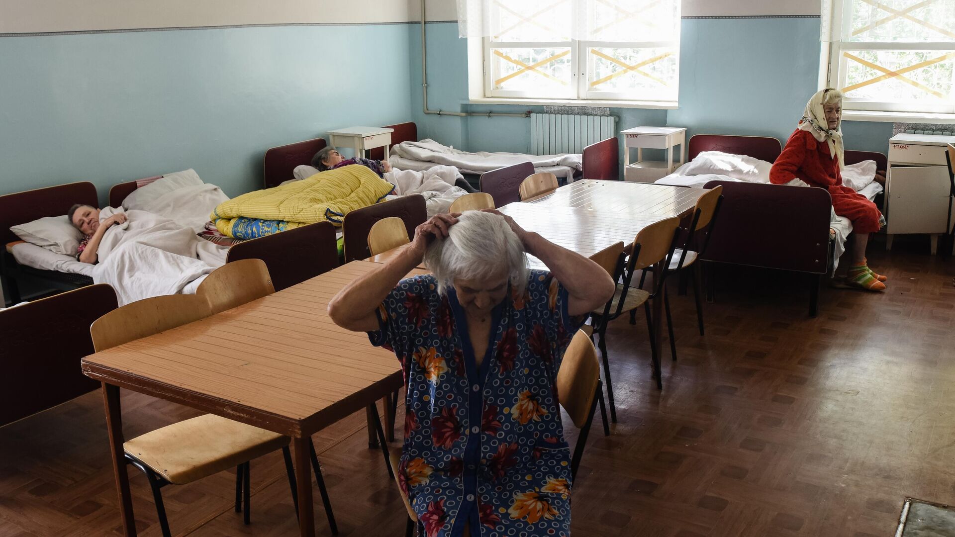 On Thursday, May 28, 2015, file photo, patients of Horlivka mental hospital rest in a hospital ward in Horlivka, Ukraine.  - Sputnik Africa, 1920, 12.02.2024