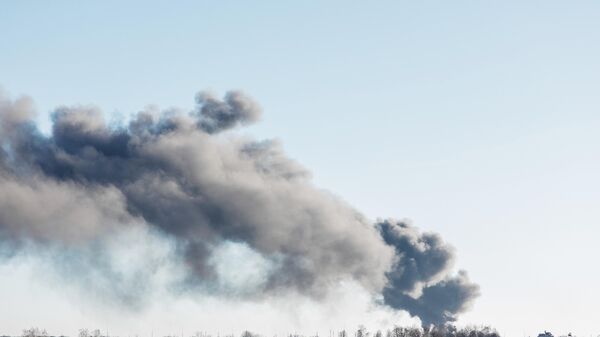 Fire smoke rises over an airfield.  - Sputnik Africa