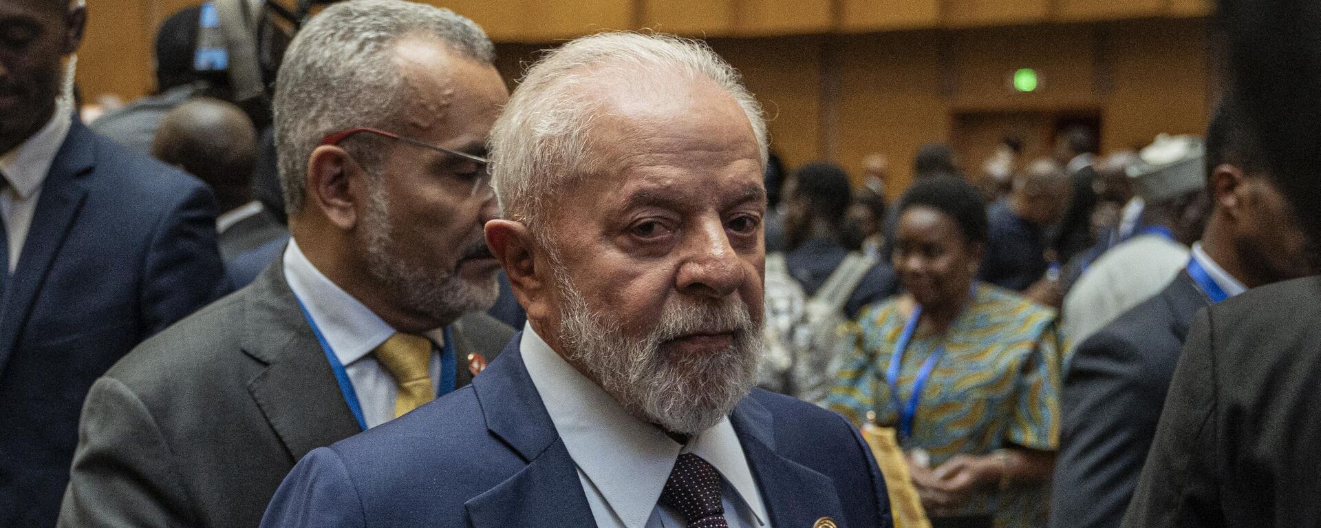 Brazilian President Luiz Inacio Lula da Silva arrives before the opening ceremony of the 37th Ordinary Session of the Assembly of the African Union (AU) at the AU headquarters in Addis Ababa on February 17, 2024. - Sputnik Africa, 1920, 19.02.2024
