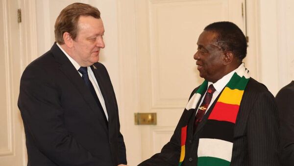 Zimbabwean President Emmerson Mnangagwa receives Belarusian Foreign Minister Sergey Aleinik in Harare, Zimbabwe, on Friday, February 23, 2024, as part of a Belarusian delegation's visit to the African country. - Sputnik Africa