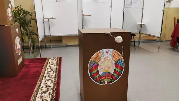 un bureau de vote en Biélorussie - Sputnik Afrique