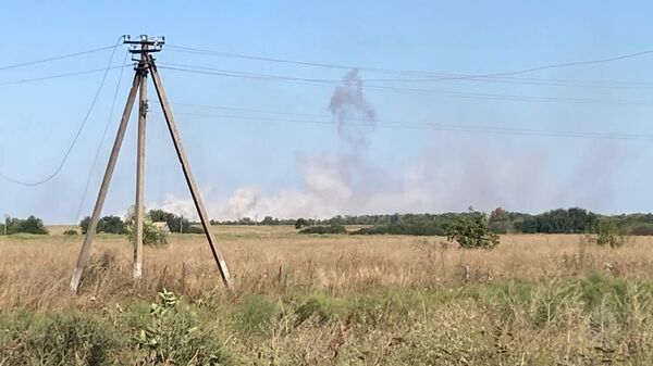 Fumée des incendies sur la ligne de front à Rabotino, dans la région de Zaporojié (archive photo) - Sputnik Afrique