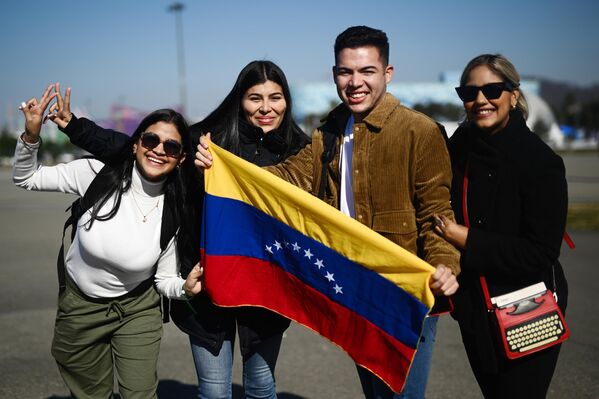 Participants from Venezuela in the federal territory of Sirius during the preparation for the World Youth Festival. - Sputnik Africa