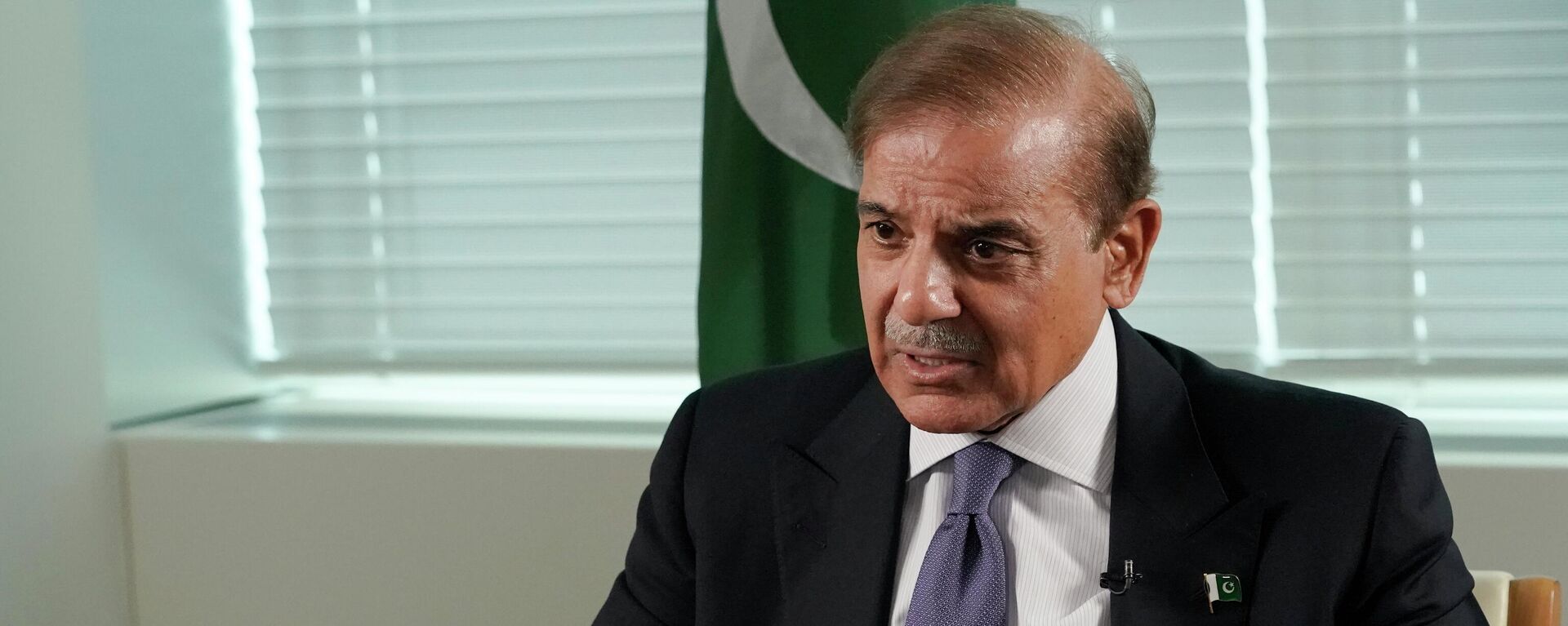 Prime Minister of Pakistan Shehbaz Sharif speaks during an interview with The Associated Press, Thursday, Sept. 22, 2022 at United Nations headquarters. - Sputnik Africa, 1920, 03.03.2024