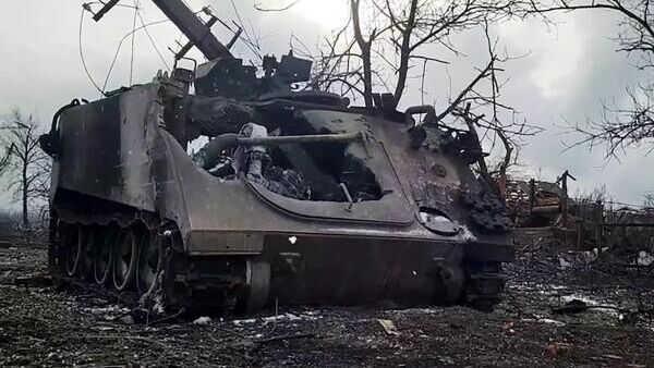 Véhicule blindé américain M113 abandonné par l'armée ukrainienne à Avdeïevka. - Sputnik Afrique