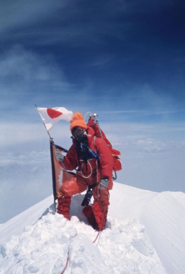 Climber Junko Tabei became the first woman to reach the summit of Mt. Everest in Nepal on May 16, 1975. - Sputnik Africa