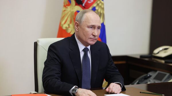 Vladimir Poutine préside une réunion du Conseil de sécurité russe, le 15 mars 2024 - Sputnik Afrique