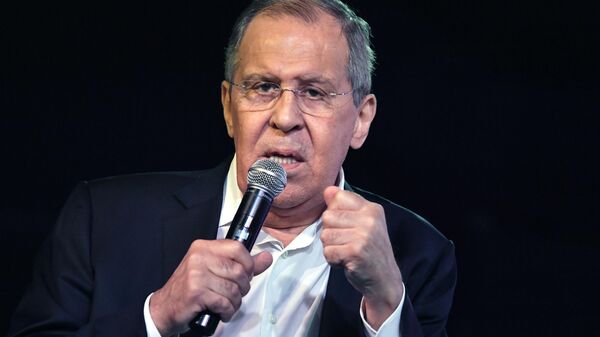 Russian Foreign Minister Sergey Lavrov during a meeting with young cultural and artistic figures from Russian regions at the Tavrida ART-2021 forum in the Crimean city of Sudak. - Sputnik Afrique