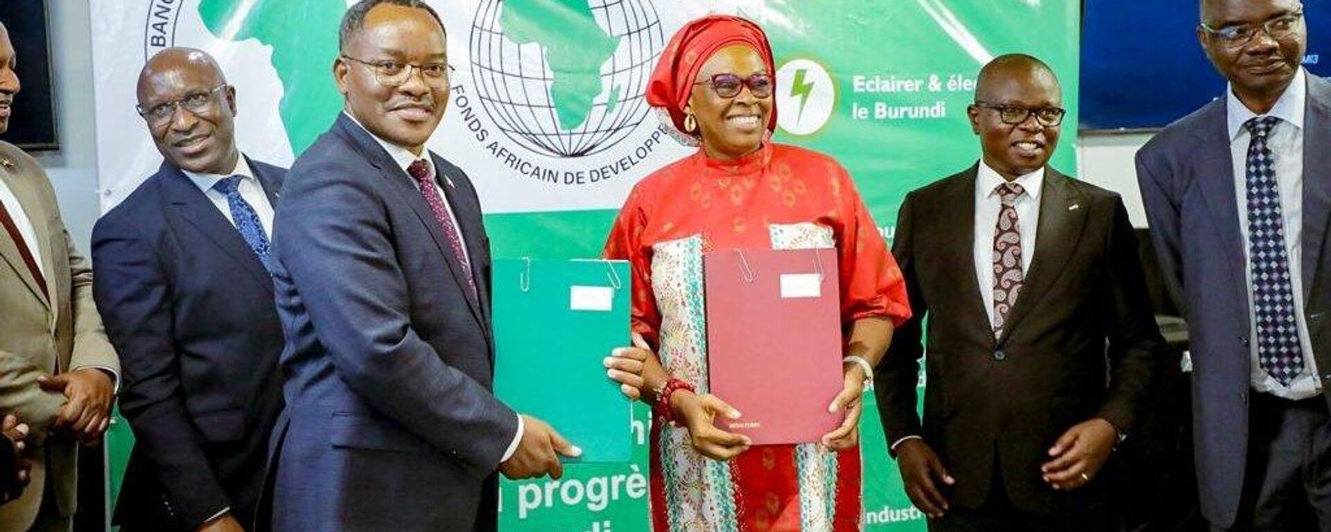 Burundi and the AfDB sign the $100-million financing agreement for the construction of a railway line connecting Burundi with Tanzania and the DRC. - Sputnik Africa, 1920, 21.03.2024