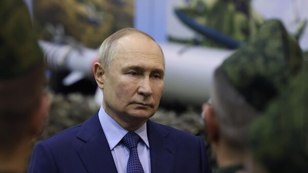 Poutine commente les rumeurs sur des prétendus projets de la Russie d'attaquer l'Europe