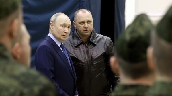 Vladimir Poutine dans la ville de Torjok, le 27 mars 2024 - Sputnik Afrique