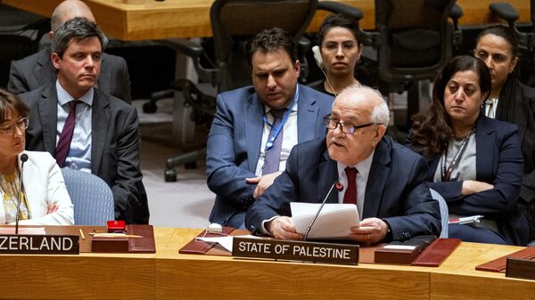 Palestinian Ambassador to the United Nations Riyad Mansour addresses United Nations Security Council at UN headquarters, Monday, March 25, 2024, after a vote that passed a cease-fire resolution in Gaza during the Muslim holy month of Ramadan, its first demand to halt fighting.  - Sputnik Africa