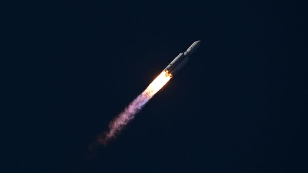 Le lancement de la fusée-porteuse lourde Angara-A5 en images