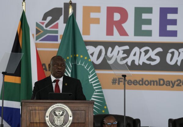 Президент ЮАР Сирил Рамафоса на праздновании Дня свободы в Претории - Sputnik Africa