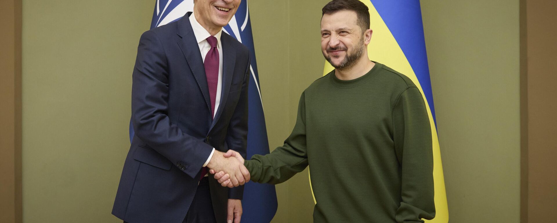 Ukrainian President Volodymyr Zelensky, right, welcomes NATO Secretary General Jens Stoltenberg during their meeting in Kiev, Ukraine, Monday, April 29, 2024. - Sputnik Africa, 1920, 10.05.2024