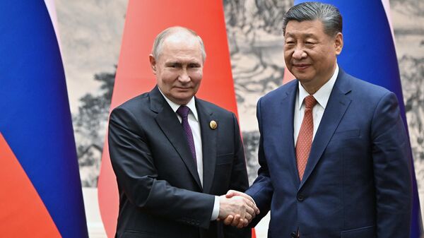 Президент РФ Владимир Путин прибыл в Китай с официальным визитом - Sputnik Afrique