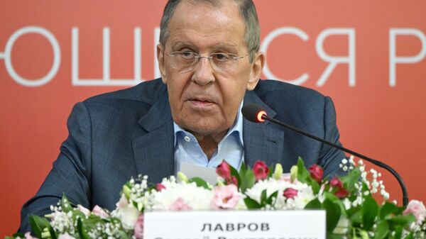 Lavrov: l'existence même de la Russie est vue comme une menace pour l'hégémonie du 