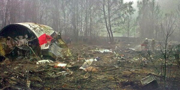 Parts of the Polish Tu-154M plane after it crashed with President Lech Kaczynski on board. - Sputnik Africa