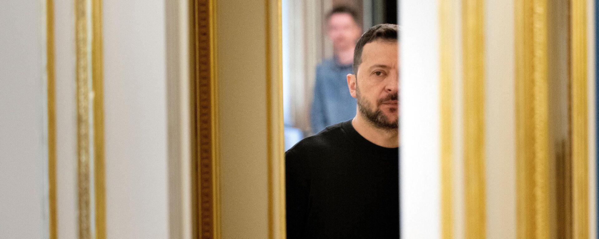 Ukraine's President Volodymyr Zelensky arrives to attend a meeting with US Secretary of State in Kiev on May 14, 2024. - Sputnik Africa, 1920, 27.05.2024