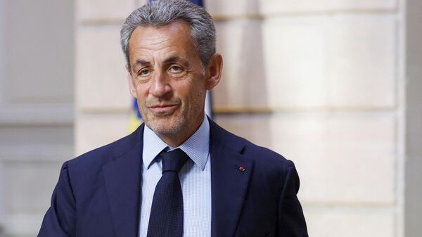 France's former President Nicolas Sarkozy arrives for the inauguration ceremony of French President Emmanuel Macron, at the Elysee palace in Paris, France, Saturday, May 7, 2022. - Sputnik Africa