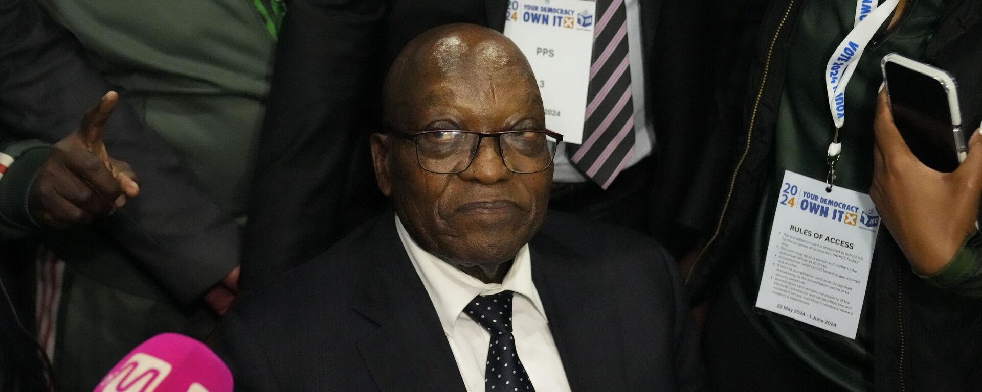 Former president and now leader of the MK Party, Jacob Zuma, looks on at the Results Operation Centre (ROC) in Midrand, Johannesburg, South Africa, Saturday, June 1, 2024. - Sputnik Africa, 1920, 02.06.2024