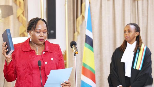 Veronica Mueni Nduva being sworn in as the Secretary General of the East African Community. - Sputnik Africa