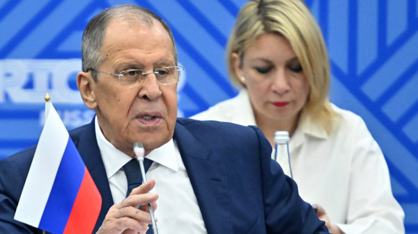 Conférence de presse de Sergueï Lavrov sur les résultats de la réunion des ministres des Affaires étrangères des BRICS - Sputnik Afrique