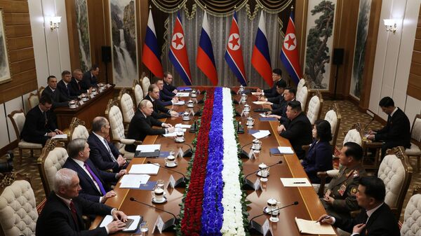 Les déclarations clés des dirigeants russe et nord-coréen lors des pourparlers à Pyongyang